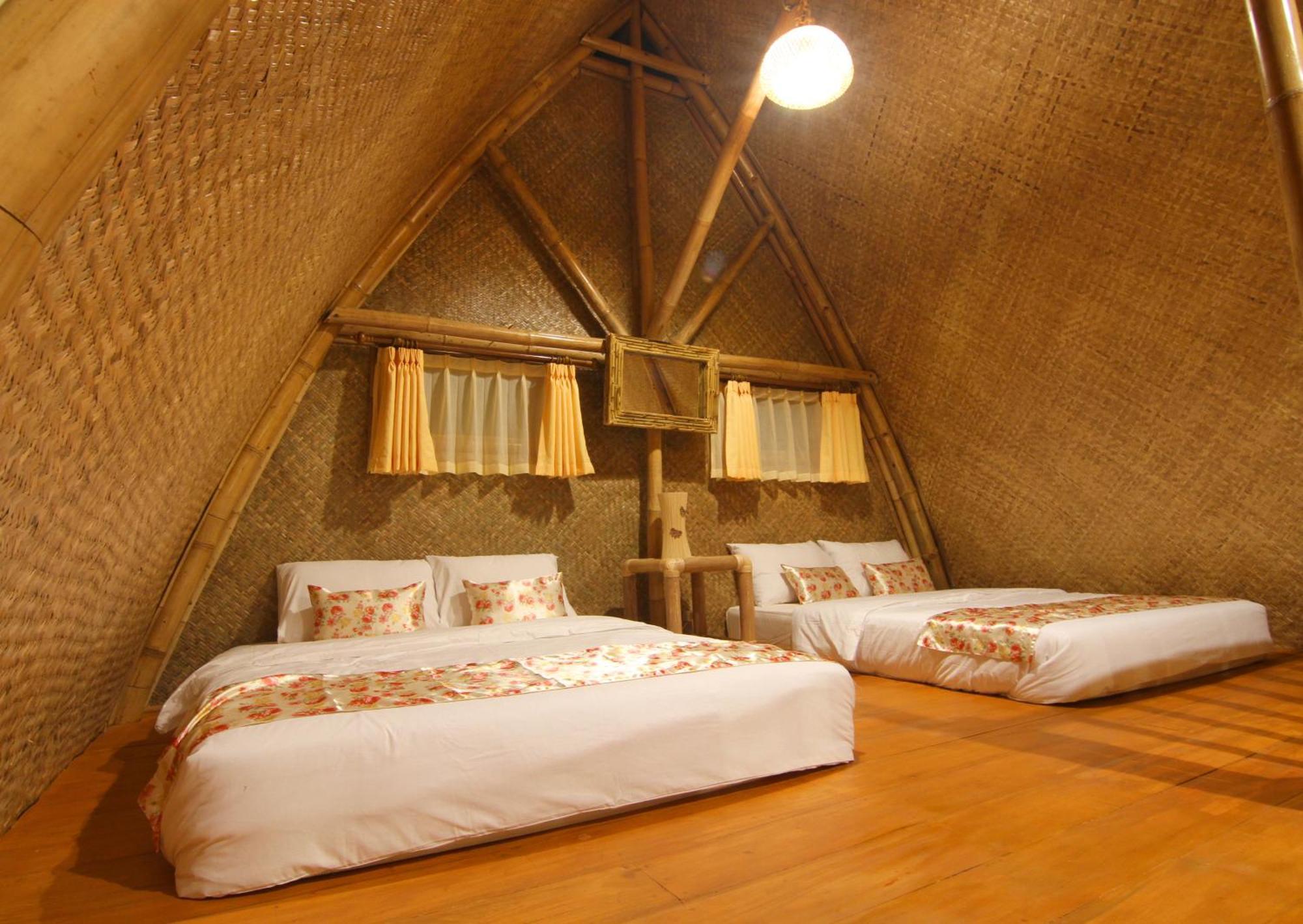 Villa Chavaminerva Bambu - Lembang Cikareumbi Dış mekan fotoğraf
